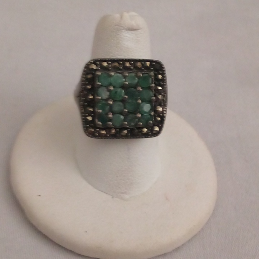Vintage antique Natural emerald cocktail ring Size 6 😯 - Picture 2 of 6